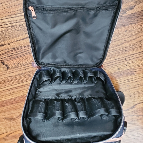 Essential oil adjustable bag - Picture 3 of 6